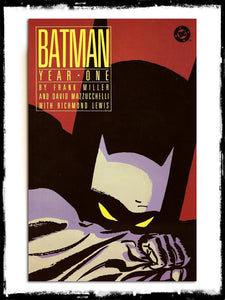 BATMAN - YEAR ONE Graphic Novel